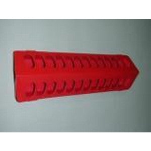 18 Plastic Feeder / Waterer Covered